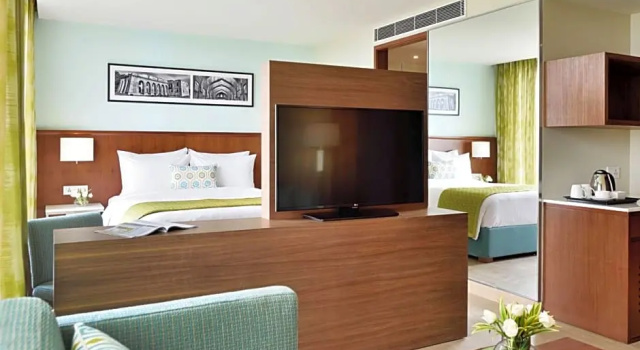 Двухместный люкс Fairfield by Marriott Indore
