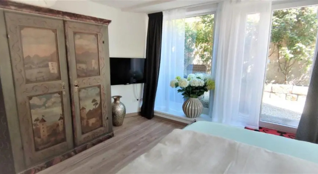 Bel Giardino (Adults Only), Забронировать Апартаменты/квартира Отели Фридрихсхафен с парковкой, рядом с Хальденберг, Парковка