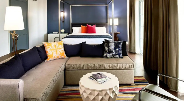 Двухместный полулюкс Miracle с видом на город Hotel Colonnade Coral Gables, Autograph Collection