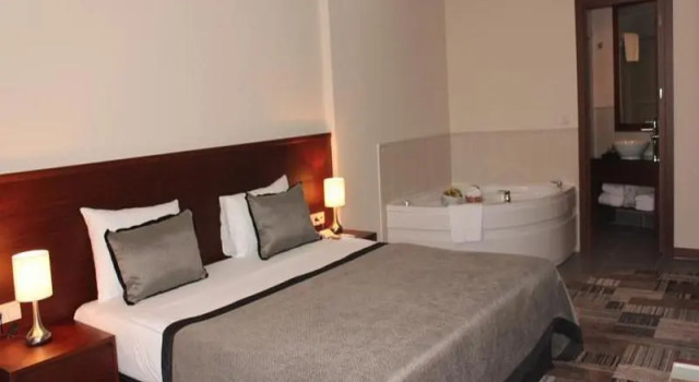 Одноместный номер Superior Tiara Thermal & Spa Hotel