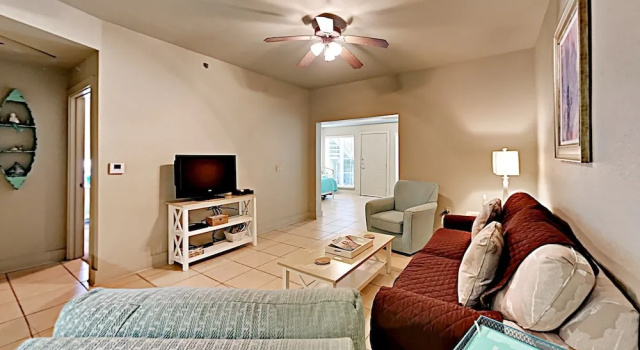 20050 East Oak Rd Condo Unit 1108, Забронировать Апартаменты/квартира Отели Галф-Шорс с парковкой, Парковка