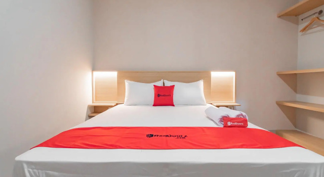 Sans Stay Karapitan Street, Rezervați Hotel Bandung Kidul Java, lângă Kebon Kelapa International Trade Center