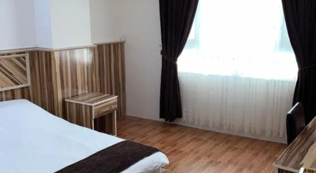 Kristal Hotel Duhok, Забронировать Отель Отели Дахук 3 звезды, 3*