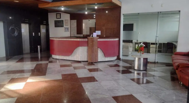 Feira Palace Hotel, Забронировать Отель Отели штата Баия с парковкой, Парковка