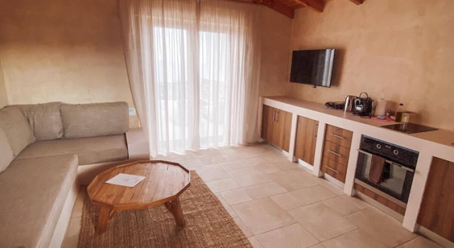 Номер Standard Дуплекс с видом на море Mani Luxury Suites and Studios in Gytheio with Private Pools