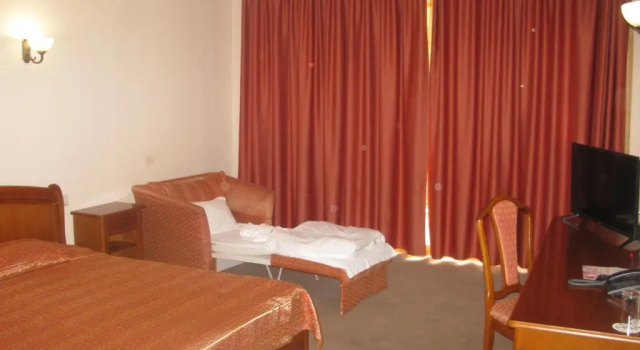 Трёхместный номер Standard Estreya Residence Hotel and SPA