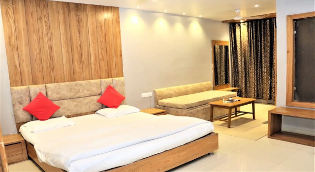 Номер Deluxe Hotel Pachmarhi