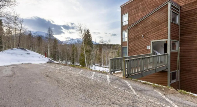 New Lamartine Condos Building 2 Unit #2533 by Summit County Mountain Retreats, Забронировать Апартаменты/квартира Диллон Горнолыжный курорт Вейл, рядом с The Colorado Angler
