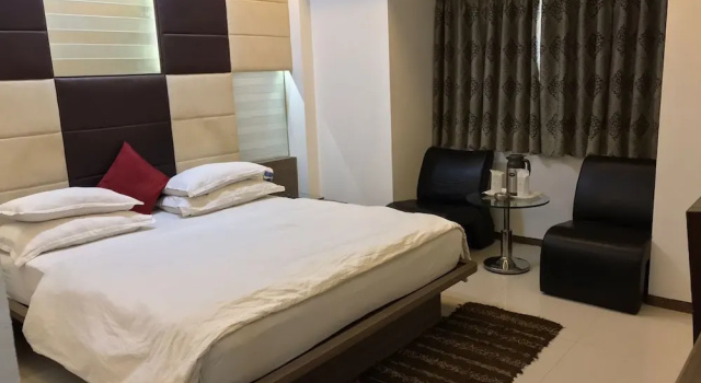 Номер Standard Pearl Hotel & Banquets