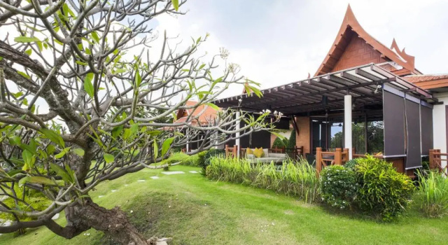Вилла с видом на поле для гольфа Baan Souchada Resort & Spa