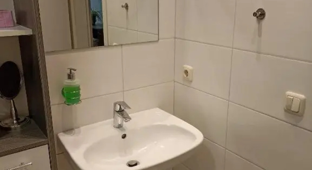 Апартаменты 1-Zimmer Apartment in der Nähe vom Petersberg