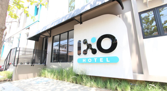 IXO Hotel Semarang, Брондау Қонақ үй Semarang Central Java