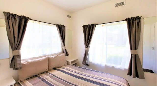 Четырёхместный номер Standard c 1 комнатой BIG4 Mornington Peninsula Holiday Park