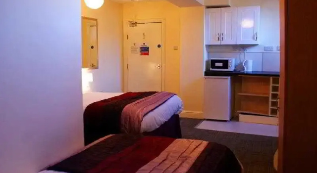 City Express Aparthotel, Забронировать Отель Отели Тайн и Уир с парковкой, Парковка