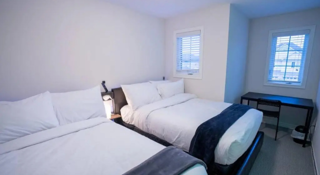 8 BEDS The Central - 15 Mins To The Falls, Забронировать Отель Торолд Niagara Falls and Wine Country