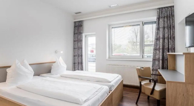 Двухместный номер Standard Kolpinghaus Salzburg - SommerHOSTEL