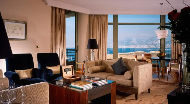 Апартаменты Superior Phoenicia Residence