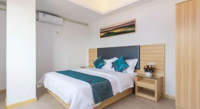 Люкс с 2 комнатами Lingshui Lanwan Yiju Holiday Homestay