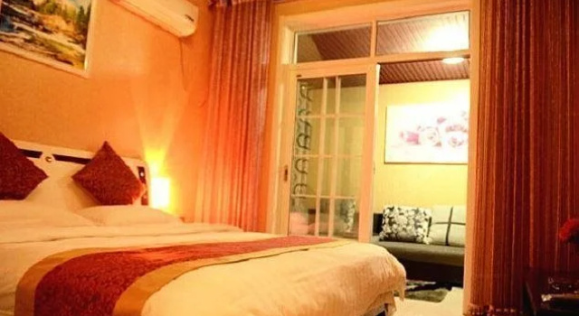 Konggang New City Wanhe Huaju Hotel