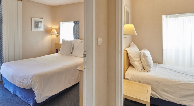 Номер Comfort Hôtel Vacances Bleues Villa Caroline