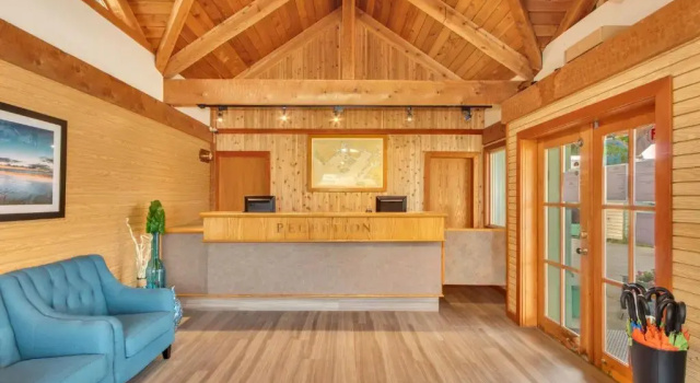 Canadian Princess Lodge & Marina, Забронировать Отель Уклуэлет Pacific Rim Vancouver Island