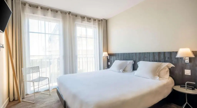 Двухместный номер Superior с частичным видом на океан Les Flots - Hôtel et Restaurant face à locéan - Châtelaillon-Plage