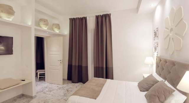 Номер Deluxe FLOS Guest House