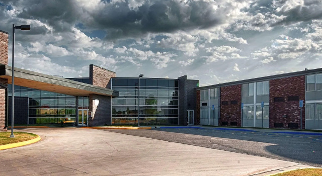 Country Inn & Suites by Radisson, Fergus Falls, MN