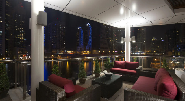 La Verda Suites & Villas Dubai Marina, Забронировать Отель Отели Эмирата Дубая 5 звезд, рядом с Парашютный центр «Скайдайв Дубай», 5*