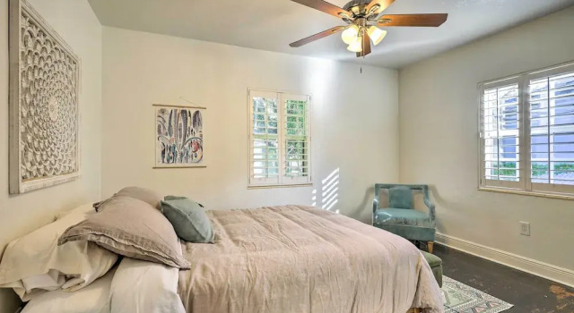 Biscayne Park Vacation Rental w/ Yard!, Rezervați Hotel Biscayne Park Florida