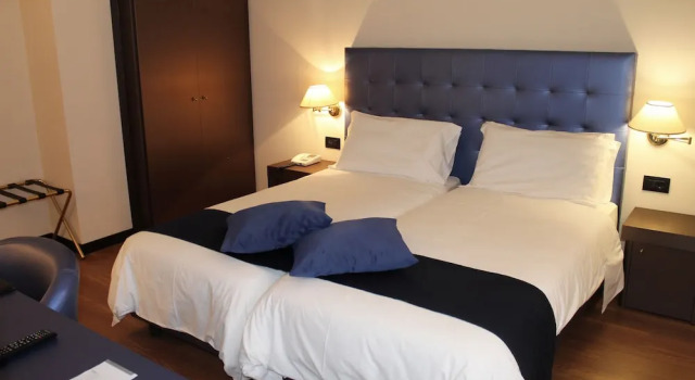 スーペリア ダブル ルーム Hotel De La Ville Avellino