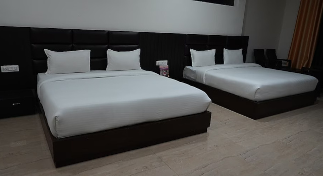 Люкс Eden Resort By Live Inn