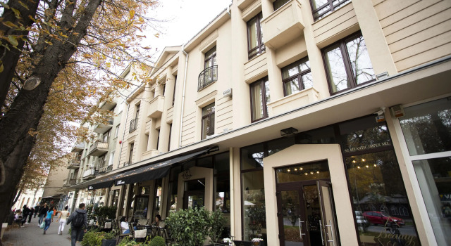 L`Art Hotel Carei, Забронировать Отель Отели Сату-Маре 4 звезды, 4*