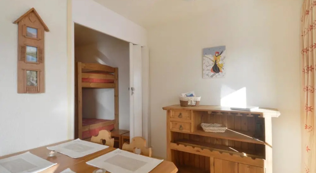 Residence Saintjacques Studio on the Slopes for 4 People of 28 mÂ² Rs105, Забронировать Отель Отели Ла-Плань с парковкой, Парковка