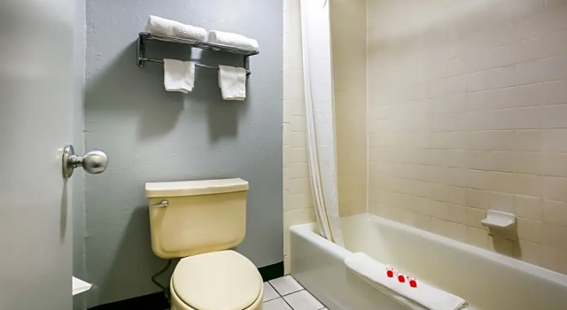 Номер Premium Days Inn Texarkana