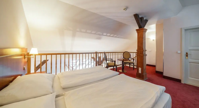 Номер Standard Дуплекс Hotel Raffaello Prague