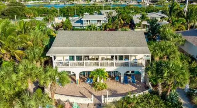Casey Key Retreat, Забронировать Отель Нокомис Sarasota Area