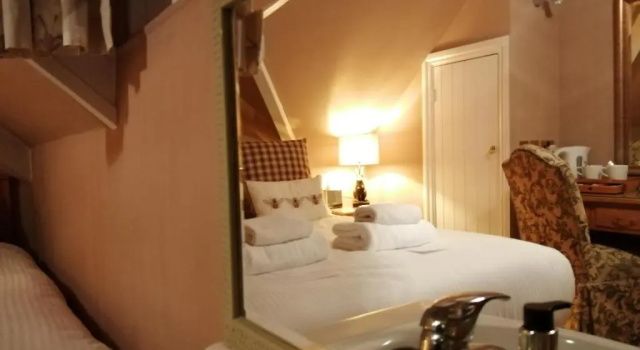 Одноместный номер Standard Мансарда Oakfold House