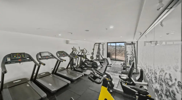 Light-filled 1-bed Apartment With Pool & Gym, Забронировать Апартаменты/квартира Гангалин Австралия