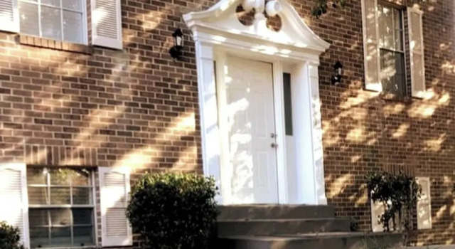 Room in House - Majestic Private Room, Boek Vakantiehuis Hybla Valley Verenigde Staten