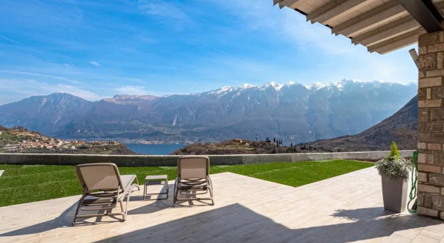 Апартаменты Oasi Da Vinci Apartments Lake Garda View