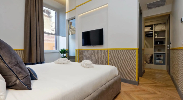 Полулюкс Roma Five Suites