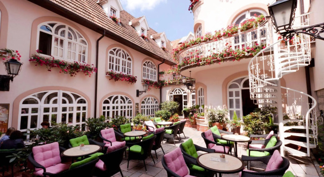 Hotel Livadić, 予約 ホテル サモボル ザグレブ郡