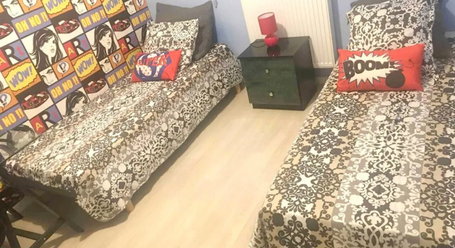 House With 4 Bedrooms in La Madeleine, With Enclosed Garden and Wifi, Забронировать Отель Ла-Мадлен О-де-Франс