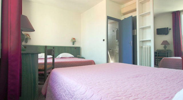 Hôtel CASA MOHO - Juan-Les-Pins, Забронировать Отель Жюан-ле-Пен Приморские Альпы