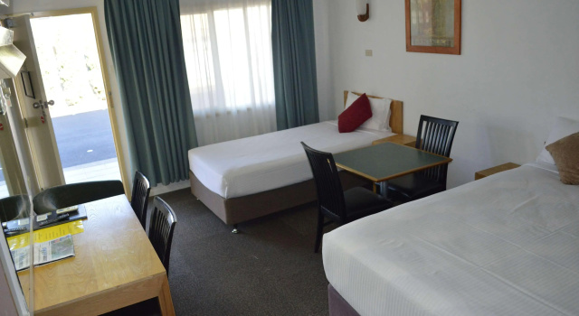 Karinga Motel, Đặt Nhà nghỉ ven đường Lismore Byron Bay Hinterland