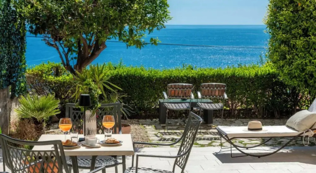Апартаменты Deluxe Chill Out - Old Town & Seaview Apartments