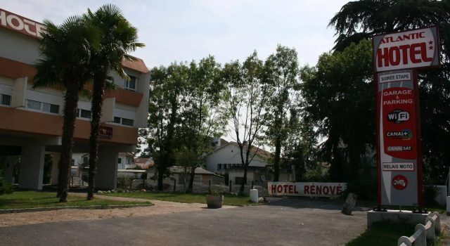 Atlantic Hôtel, Забронировать Отель По Pyrénées-Atlantiques