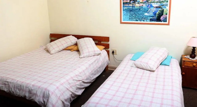 Beach Mansion 3, Забронировать Апартаменты/квартира Отели Durban South Coast с парковкой, Парковка