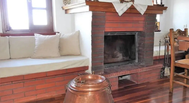 House With 4 Bedrooms In Volos, With Wonderful Sea View, Furnished Terrace And Wifi - 6 Km From The
